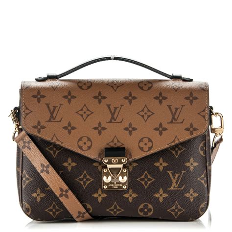 pochette de louis vuitton|louis vuitton pochette métis monogram.